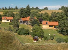 Les Lodges du Morvan，位于Brazey-en-Morvan的酒店