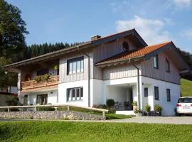 Ferienwohnung Adlerhügel inkl. Chiemgaukarte
