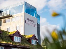 哈夫尼亚酒店，位于托尔斯港Vágar - FAE附近的酒店