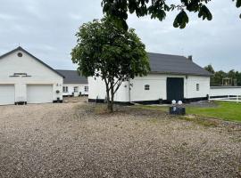 Karensminde，位于Jelling的酒店