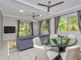 The Palms 3 bedroom comfort in quiet court，位于达尔文的酒店