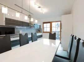 Golden GaPa Central Duplex Apartment 2