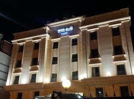 拉哈尔套房酒店，位于延布Abu Moala Markets附近的酒店