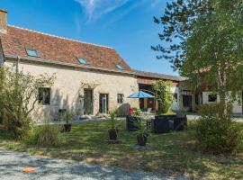 Gîte du Domaine du Ch'Val Perché，位于Montgaudry的酒店