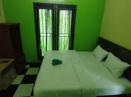 RedDoorz near RSUD Kebumen 2