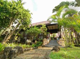 LaVilla By Holiday Villa Cherating，位于珍拉丁的酒店