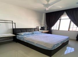 Cozy Apartment 2BR 5pax Glory Beach Resort，位于波德申的度假村