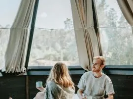 Tackork Gård & Marina