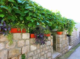 Apartment Lopud 17200a，位于洛帕德的酒店