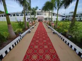 RAJ RESORT & BANQUETS