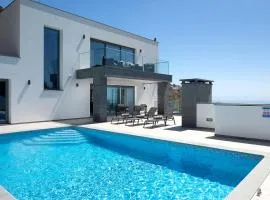 SKYFALL VILLA