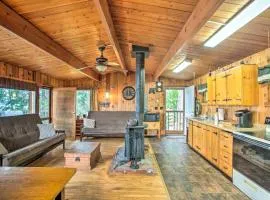 Remote Escape Serene Lakeside Cabin with Beach