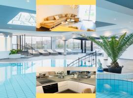 25h SPA-Residenz POOLs IN & OUT, private Garden & Beach，位于滨湖新锡德尔的家庭/亲子酒店