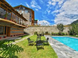 SHIRAR RESORT AND SPA，位于马拉里的酒店