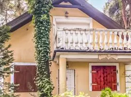 Gorgeous Home In Kamionki Male