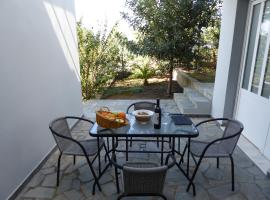 Elafonisi Vacation Green Studio，位于Agios Padeleimon的公寓