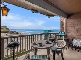 Whitewater Village Retreat B Ocean-view condo with private deck, fireplace, & easy beach access
