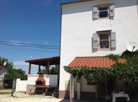 Holiday house with a parking space Bonaci, Central Istria - Sredisnja Istra - 18104，位于波雷奇的乡村别墅