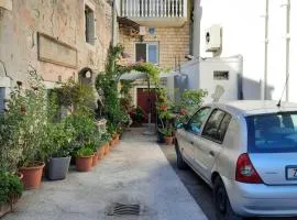 Apartments by the sea Pakostane, Biograd - 19005
