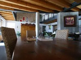 两江乡间别墅酒店