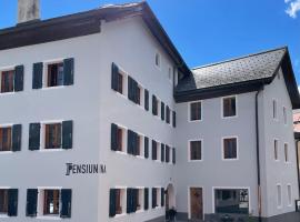 Pensiunina - Pension - Sent，位于散特的住宿加早餐旅馆