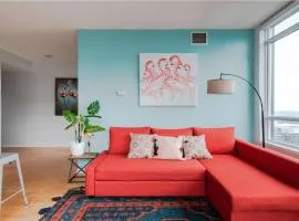 Toronto Downtown Core Two Bedroom Condo with CN Tower View, Free Parking