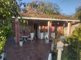 Casa Veranera para Disfrutar en Cualquier Ocasión，位于Burzaco的酒店