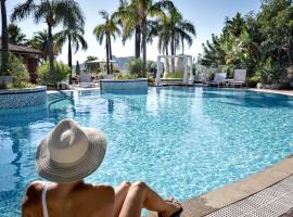 Cruccùris Resort - Adults Only，位于维拉西米乌斯的带泳池的酒店