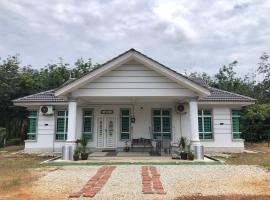 Rumah Putih Homestay (RPH)，位于马六甲的度假屋