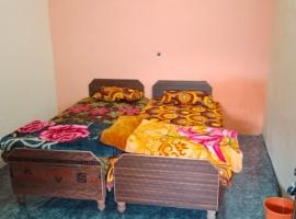 Hotel Kaidarnath By WB Inn，位于Khashdhār的酒店