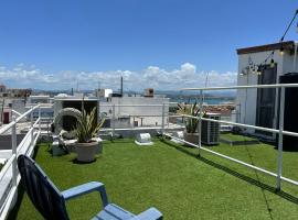 KASA Roof Top 6 1 bed 1 bath for 2 Guests AMAZING Views Old San Juan，位于圣胡安Fort San Felipe del Morro附近的酒店