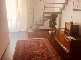 Appartamento incantevole a piacenza，位于皮亚琴察的酒店