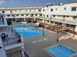 Paramount Gardens Resorts C201