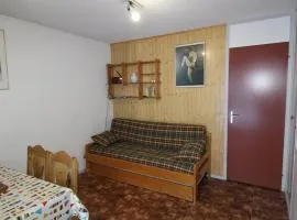 Appartement pour 4 personnes à Val Cenis Lanslevillard, proche remontées mécaniques et commerces - FR-1-508-231