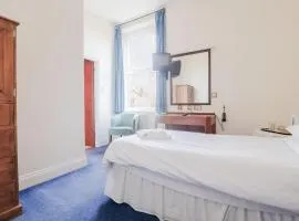 Falcon's Nest Hotel