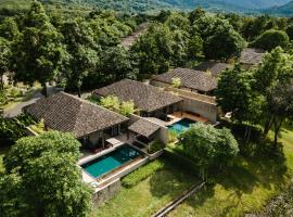 MUTHI MAYA Forest Pool Villa Resort - SHA Plus Certified，位于慕斯的带泳池的酒店