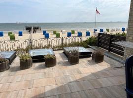 Nordland Appartements - Wohnung Nordstrand，位于威克奥夫弗尔的带泳池的酒店