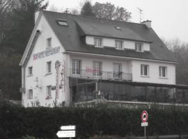 泰布洛门酒店，位于勒法韦的酒店