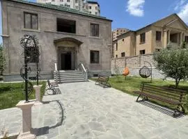 Yerevan Villa with all modern conveniences