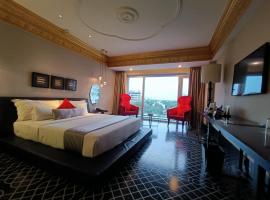 Boulevard by Design Hotel Chennai，位于钦奈Velachery的酒店