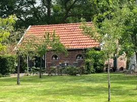 Landelijk gelegen Huisje op erf