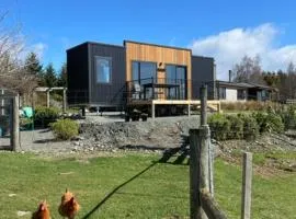 Boutique Tiny House - Te Anau Country Accommodation