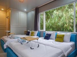Urbanview Hotel Umbrella Dieng by RedDoorz，位于Kalibeber的酒店