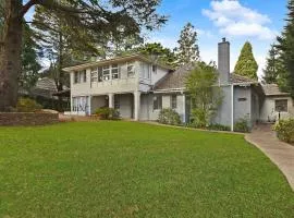 Woodford House of Leura