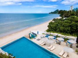 The Rock Hua Hin Beachfront Spa Resort，位于华欣的酒店