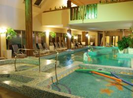 Piknik Wellness Hotel & Apartman，位于希欧福克的酒店