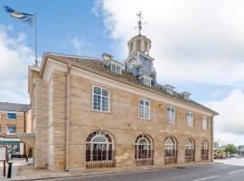 The Loft At Brackley Town Hall，位于布拉克利的酒店