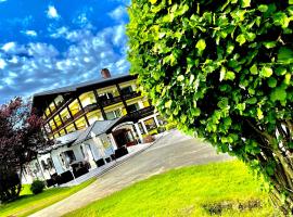 Landhotel GrünWies -Bonsai-Wellness Garni，位于洛贝格的酒店