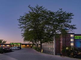 Wyndham Garden Kenosha Harborside，位于基诺沙的酒店