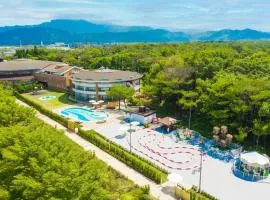桃园高尔夫俱乐部与悦华大酒店
